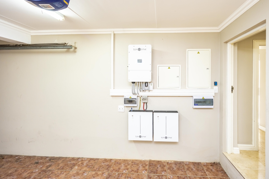 To Let 3 Bedroom Property for Rent in Selborne Eastern Cape